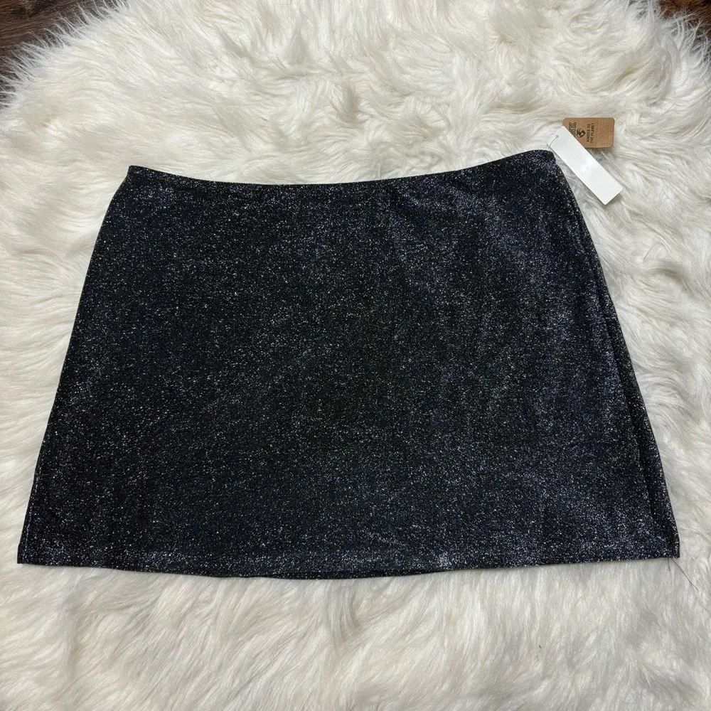 Victoria’s Secret PINK silver iridescent sparkly mini skirt size Women’s XL NWT
